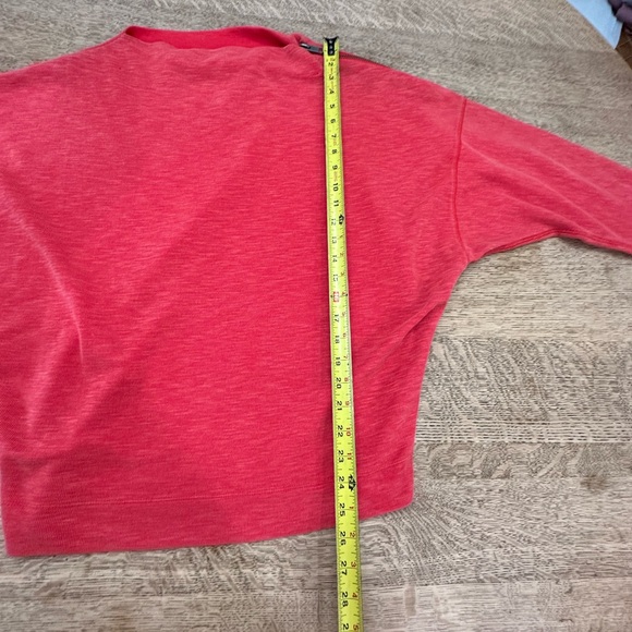 We The Free Washed Red Boatneck Dolman Sleeve Nikala Sweatshirt medium - Picture 15 of 16